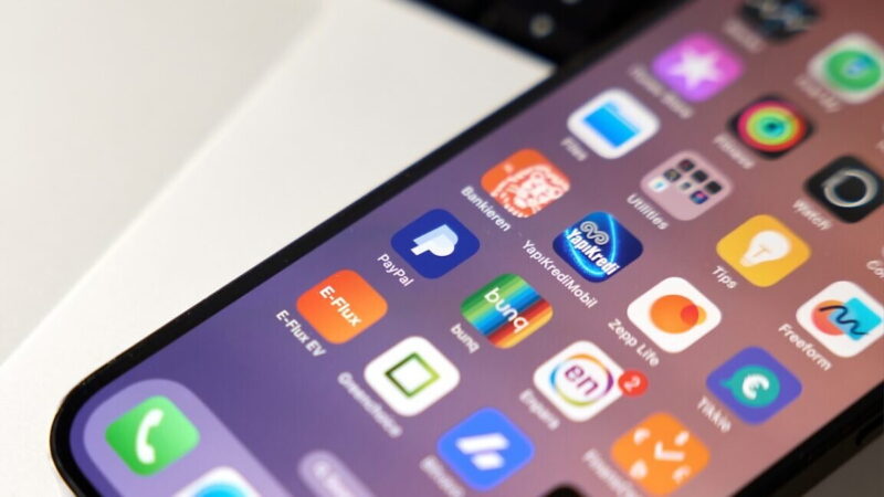 Autoritățile Americane Atrag Atenția asupra Vulnerabilităților iOS Exploatate în Campanii de Hackeri