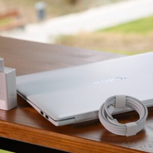 Honor MagicBook Pro 14 review — Imagine 7 Review honor MagicBook Pro 14 – putere și eleganță într-un pachet portabil — imagine 3