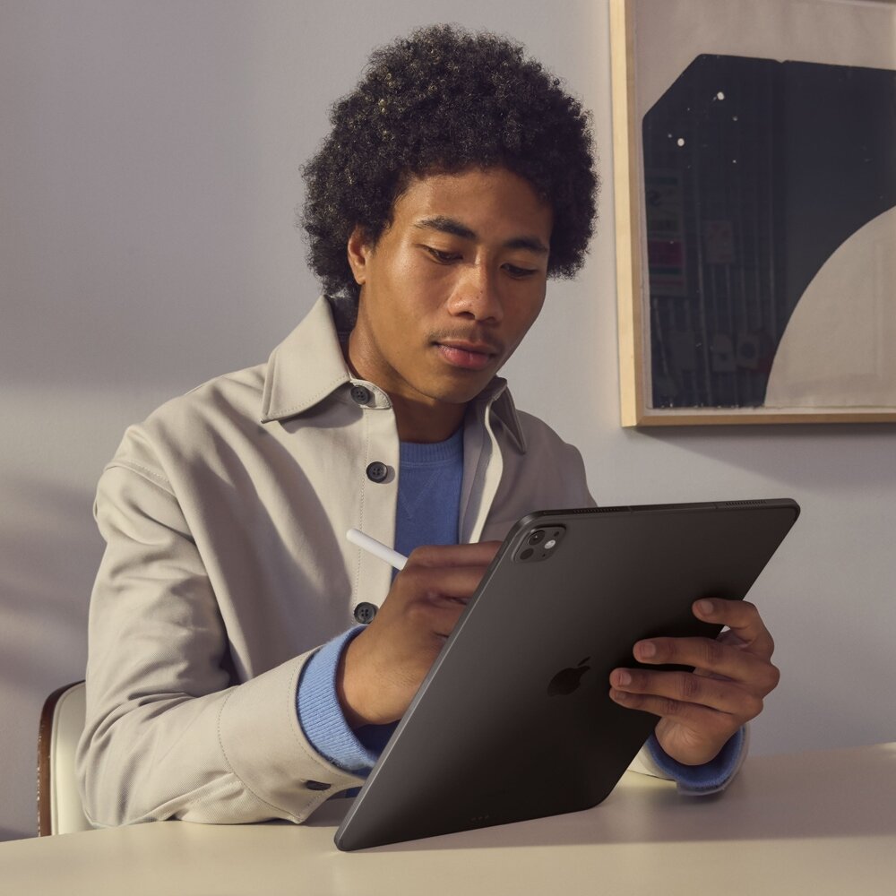 Tableta APPLE iPad Pro 13" (M4) review — Imagine 6 Tableta APPLE iPad Pro 13" (M4), 2TB, 16GB RAM, Cellular, Standard Glass, Silver — imagine 6