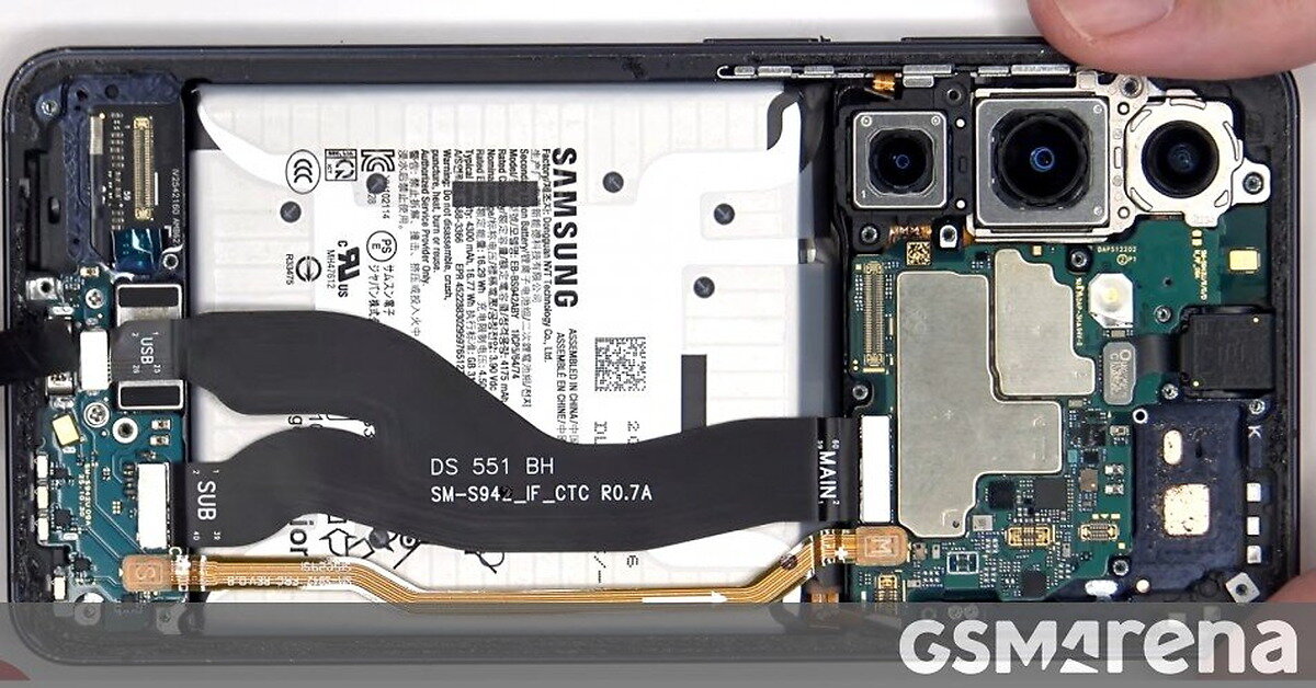 Samsung Galaxy S26 Samsung Galaxy S26: dezmembrare și reparație ușoară